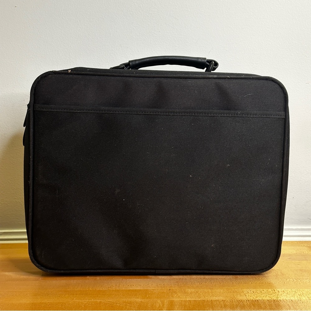 Camera Bag - Picture 4 of 5